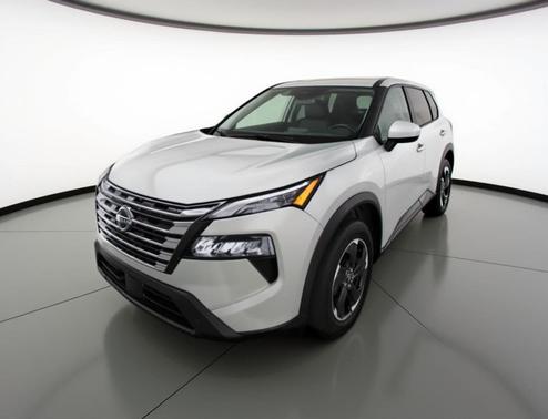 Brilliant Silver Metallic 2025 Nissan Rogue SV