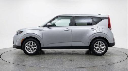 Steel Gray 2025 Kia Soul LX
