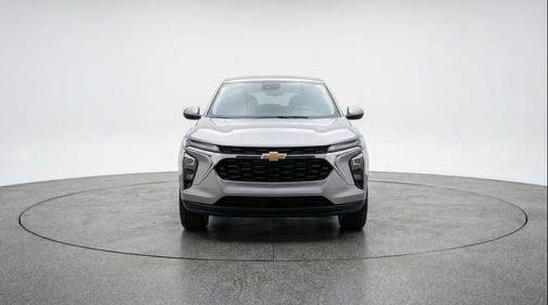 Moonstone Gray Metallic 2025 Chevrolet Trax LT