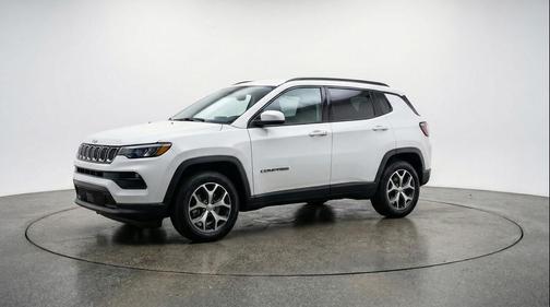 Bright White Clearcoat 2025 Jeep Compass Limited