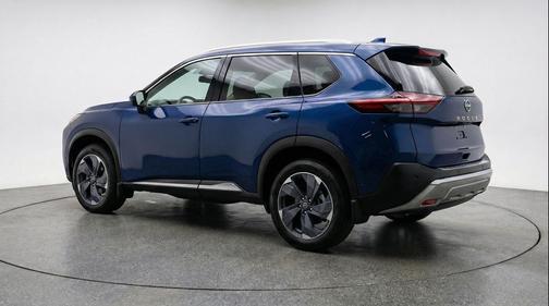 Deep Ocean Blue Pearl 2025 Nissan Rogue SV