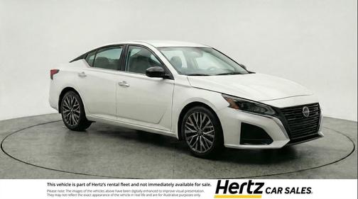 Glacier White 2025 Nissan Altima SV FWD