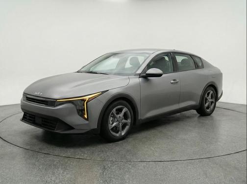Morning Haze 2025 Kia K4 LXS