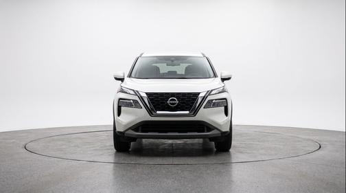 Brilliant Silver Metallic 2025 Nissan Rogue SV