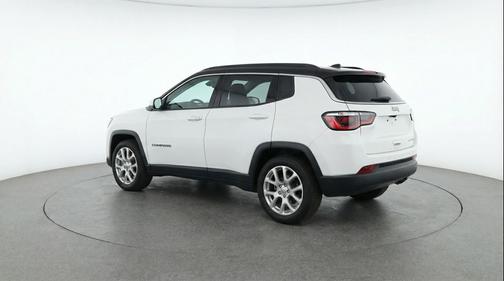 Bright White Clearcoat 2025 Jeep Compass Limited