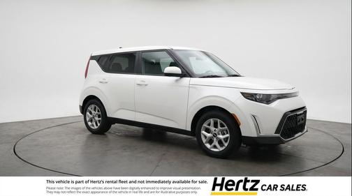 Snow White Pearl 2025 Kia Soul LX