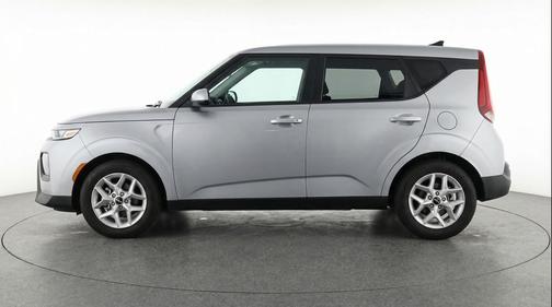 Steel Gray 2025 Kia Soul LX