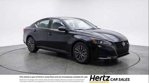 Super Black 2025 Nissan Altima SV FWD