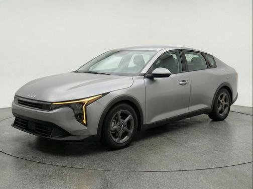 Steel Gray 2025 Kia K4 LXS