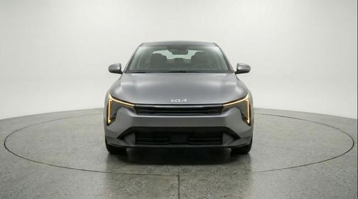 Morning Haze 2025 Kia K4 LXS
