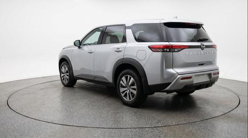 Gun Metallic 2025 Nissan Pathfinder SV FWD