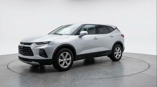 Sterling Gray Metallic 2025 Chevrolet Blazer 2LT