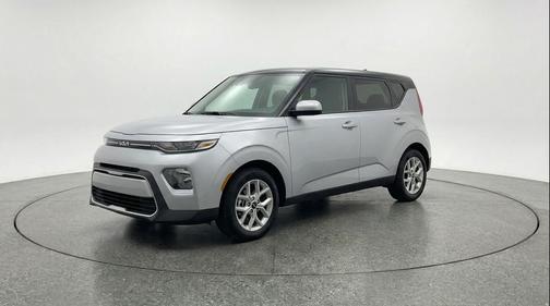 Steel Gray 2025 Kia Soul LX