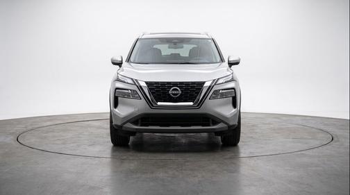Brilliant Silver Metallic 2025 Nissan Rogue SV