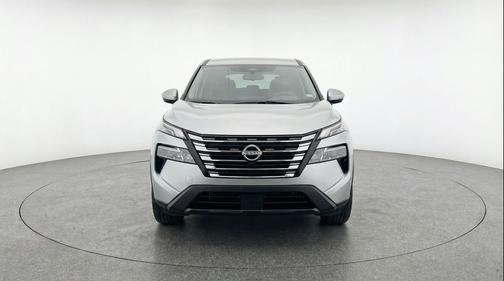 Brilliant Silver Metallic 2025 Nissan Rogue SV