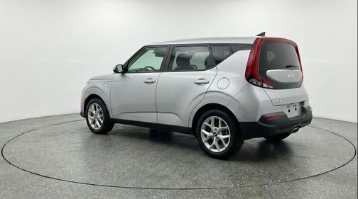 Steel Gray 2025 Kia Soul LX