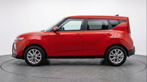 Inferno Red 2025 Kia Soul LX