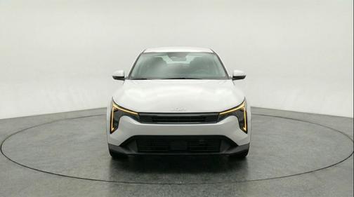 Snow White Pearl 2025 Kia K4 LXS