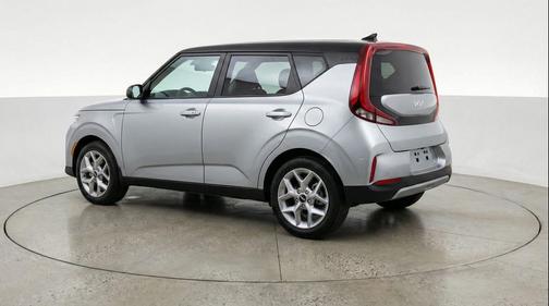 Steel Gray 2025 Kia Soul LX