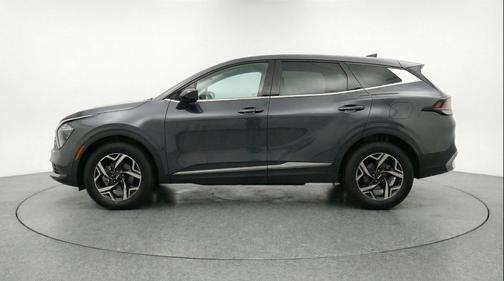 Gravity Gray 2025 Kia Sportage LX
