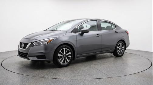 Gun Metallic 2025 Nissan Versa 1.6 SV