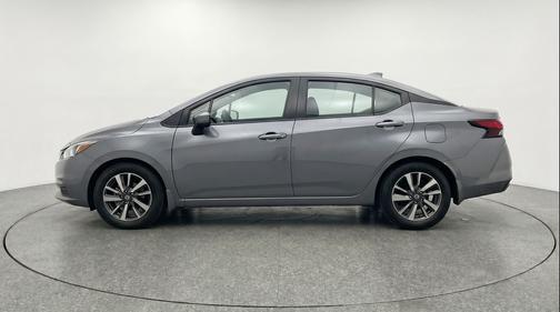 Gun Metallic 2025 Nissan Versa 1.6 SV