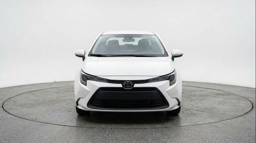 Ice Cap 2025 Toyota Corolla LE
