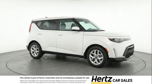 Snow White Pearl 2025 Kia Soul LX