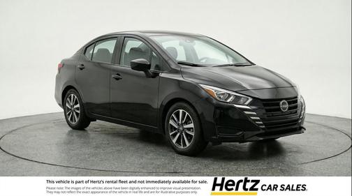 Super Black 2025 Nissan Versa 1.6 SV
