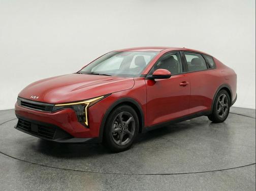 Currant Red 2025 Kia K4 LXS
