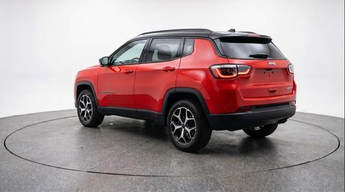 Red Hot Pearlcoat 2025 Jeep Compass Limited