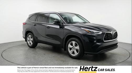 Midnight Black Metallic 2025 Toyota Highlander LE