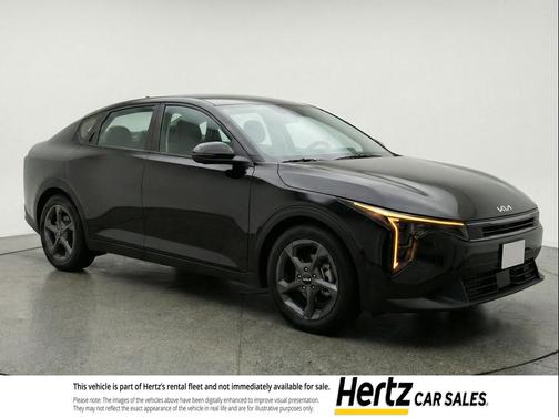 Aurora Black Pearl 2025 Kia K4 LXS