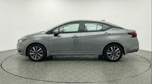 Gun Metallic 2025 Nissan Versa 1.6 SV