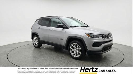 Silver Zynith Metallic Clearcoat 2025 Jeep Compass Limited