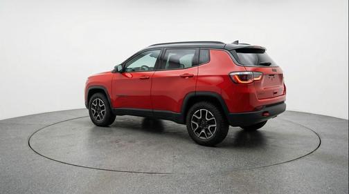 Red Hot Pearlcoat 2025 Jeep Compass Trailhawk