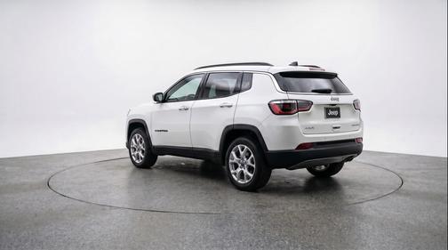 Bright White Clearcoat 2025 Jeep Compass Limited