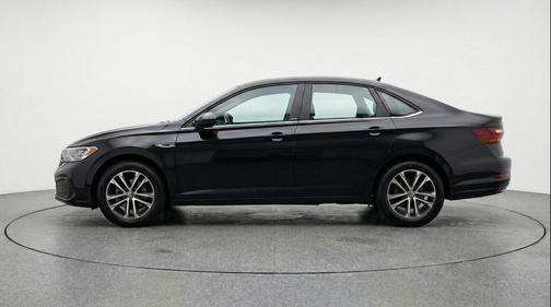 Deep Black Pearl 2025 Volkswagen Jetta 1.5T Sport