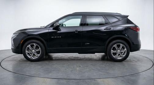 Black 2025 Chevrolet Blazer 2LT