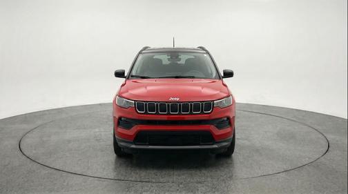 Red Hot Pearlcoat 2025 Jeep Compass Limited