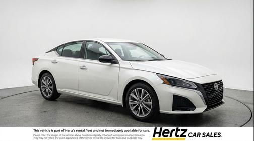 2025 Nissan Altima SV FWD