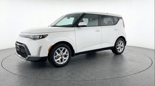 Snow White Pearl 2025 Kia Soul LX