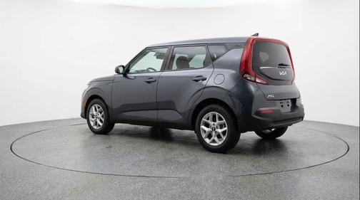 Gravity Gray 2025 Kia Soul LX