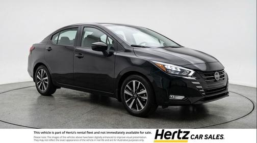 Super Black 2025 Nissan Versa 1.6 SV