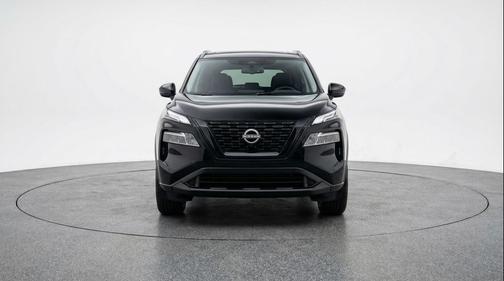 Super Black 2025 Nissan Rogue SV