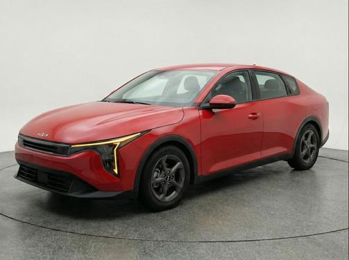 Currant Red 2025 Kia K4 LXS