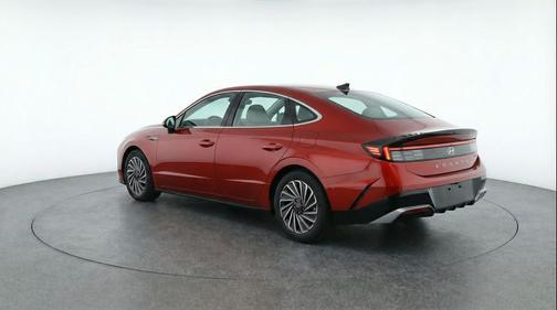 Ultimate red 2025 Hyundai SONATA Hybrid SE