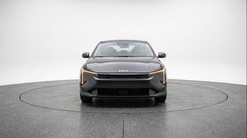 Interstellar Gray 2026 Kia K4 LXS