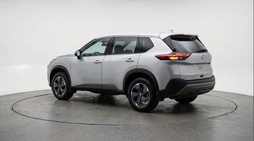 Brilliant Silver Metallic 2025 Nissan Rogue SV