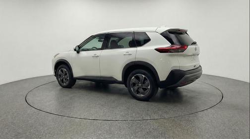Everest White Pearl Tricoat 2025 Nissan Rogue SV